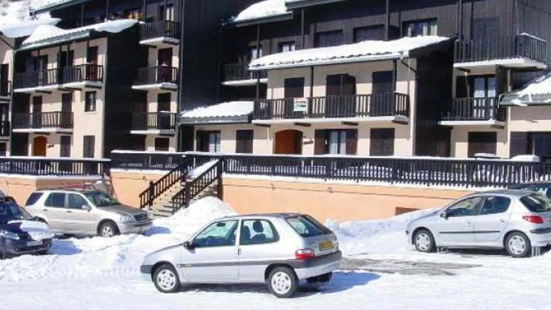 Studio Cabine Renove 4 Pers Avec Terrasse Et Vue A Aussois - Fr-1-508B-29